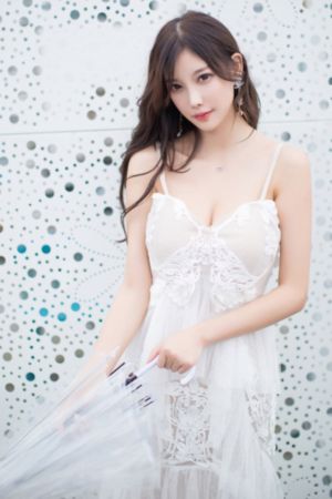 2018夏欧美时尚街拍_蓝光免费全集观看